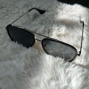 Gucci Aviators Sunglasses- authentic- used
